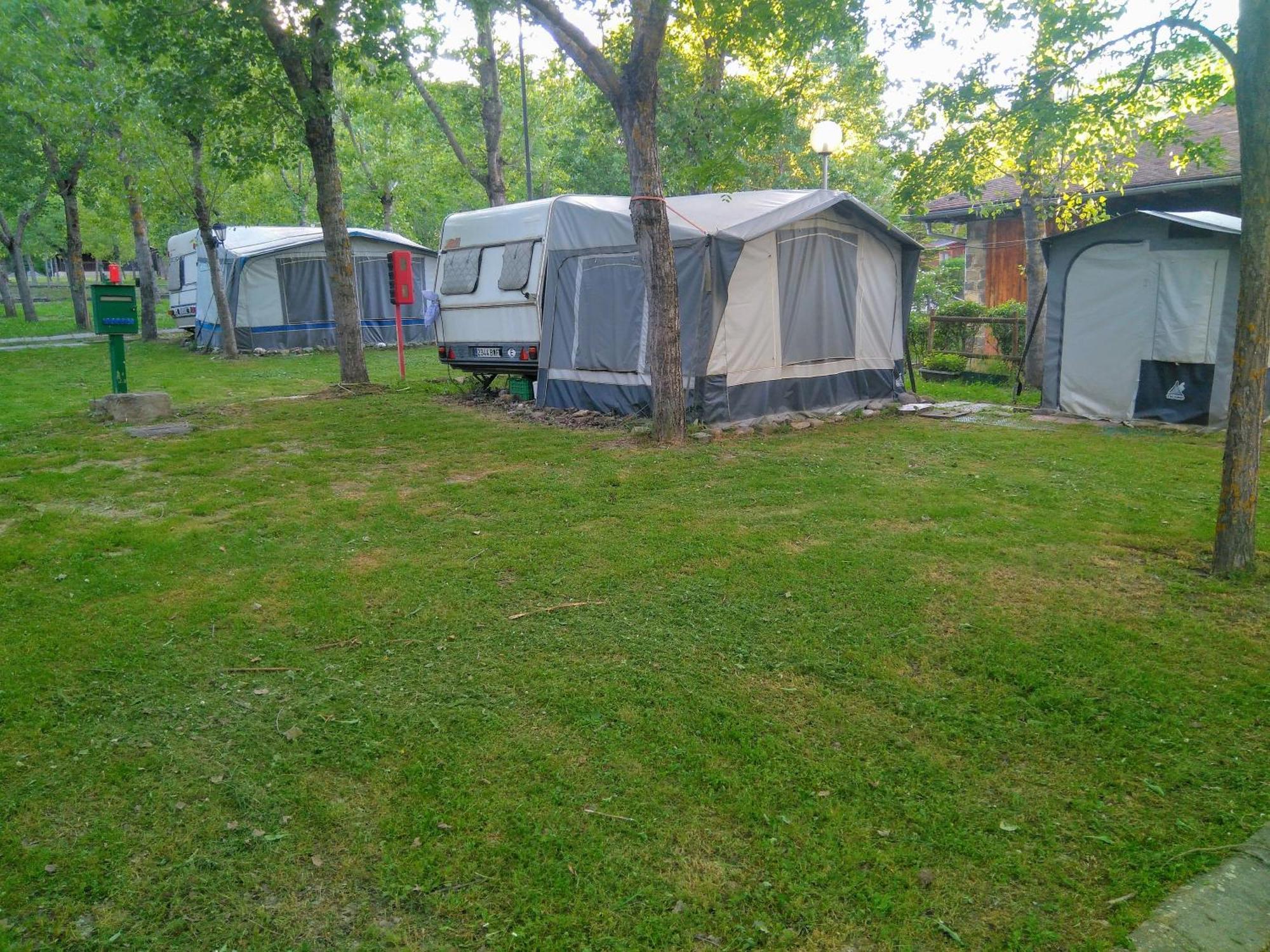 Camping Valle De Hecho Exterior foto